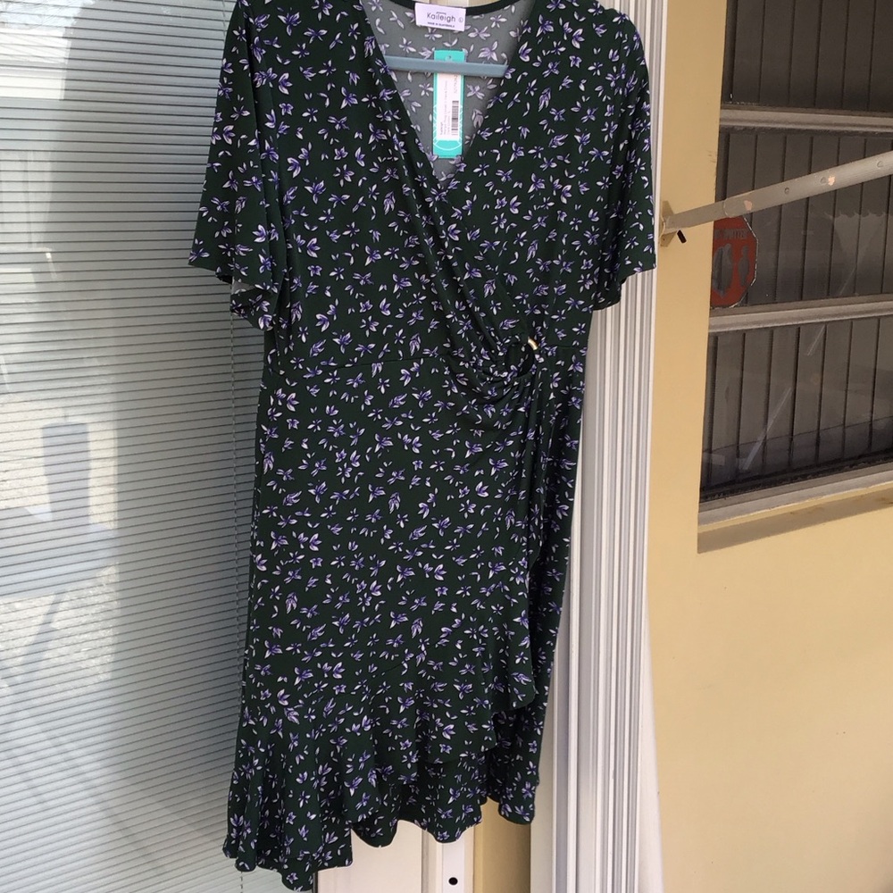 Kaileigh Dark Green Midi Wrap Dress with Lavender Floral Print